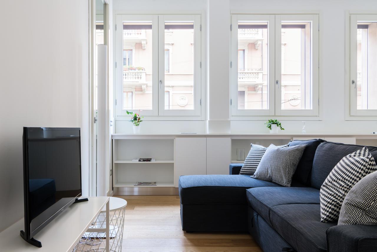 Altido Lovely 1-Bed Flat With Balcony & Free Parking Mediolan Zewnętrze zdjęcie